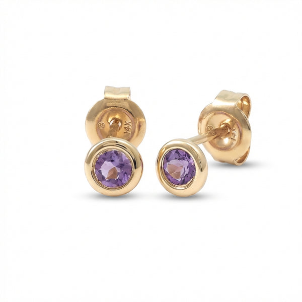 February Birthstone Round Bezel Amethyst Earrings in Gold 14Kt