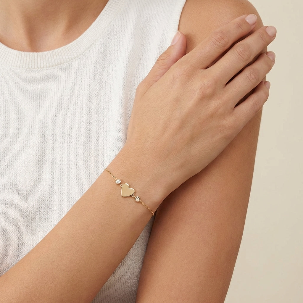 14K Gold Single Heart Bracelet with Bezel Set Diamonds