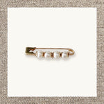 Short Pearled Safety Pin in Gold 14Kt