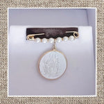 Pearled Safety Pin with Religious Medal in Mother of Pearl & Gold 14Kt